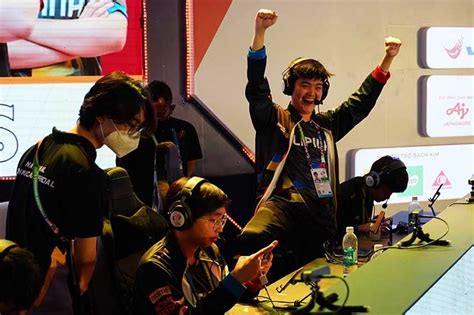 Sibol sweeps SEA Games MLBB group stages .